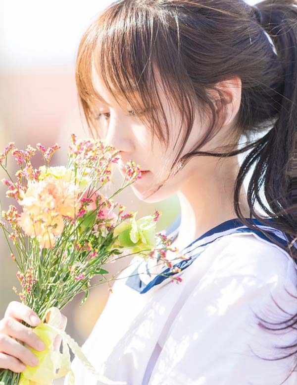 新加坡外围女大学生