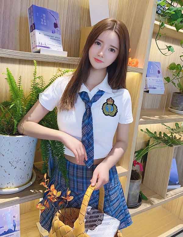 曼谷围经纪人微信